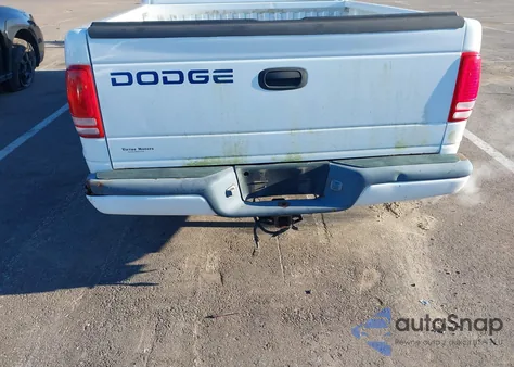 2000 Dodge Dakota Slt/Sport from USA, damaged, VIN 1B7GL2AX0YS648421